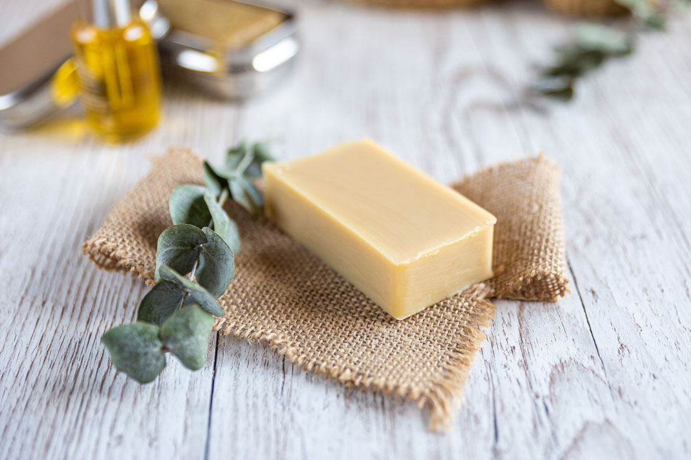Soap Ingredients to Look for and Avoid With Sensitive Skin